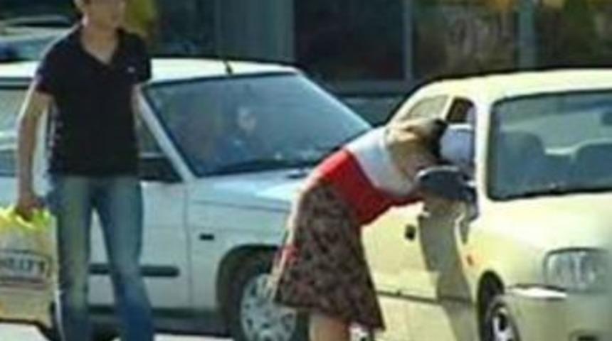 B&uuml;y&uuml;kdere a&ccedil;ıkhava genelevi!