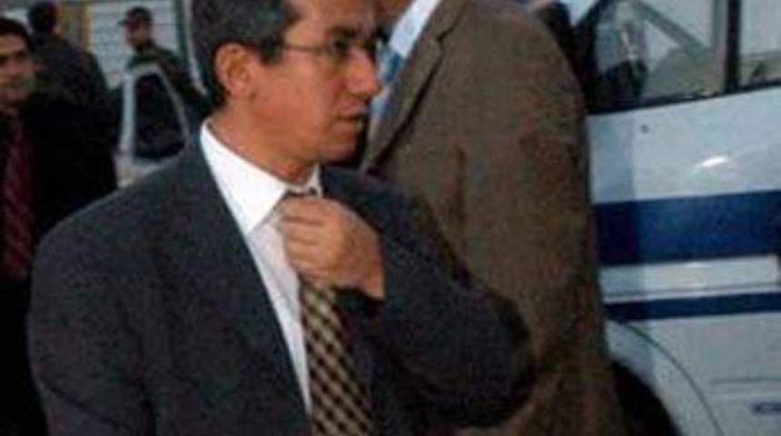 Ferhat Sarıkaya ka&ccedil;arak estetik mi oldu?