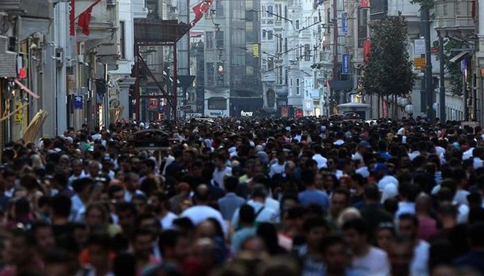 TÜİK açıkladı! Türkiye’de doğuşta beklenen yaşam süresi 77,5 yıl oldu… Bir önceki döneme göre düşüş