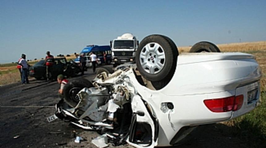 Beyşehir'de zincirleme trafik kazası: 8 yaralı