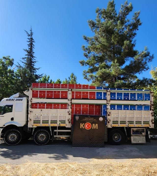 Konya'da kamyonda 7 milyon 500 bin makaron ele geçirildi