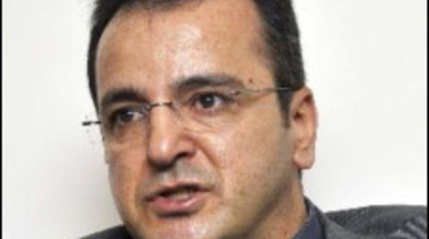 Ertekin: Anayasa Mahkemesi d&uuml;zenin son mercii olmakta ısrarlı