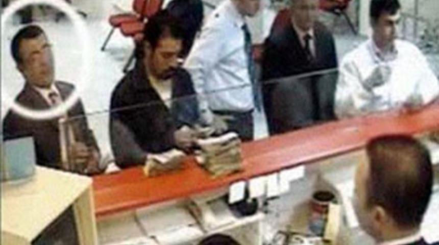 Başkent'te 3 eşli dolandırıcı