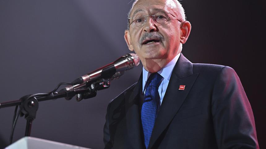 Mülakat açıklaması üzerinden sert yüklendi! Kılıçdaroğlu'ndan 'ilk 100 gün' çıkışı: 'Torpil ve adam kayırmaya devam edeceklerini söyledi'