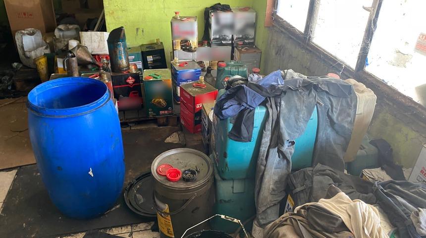 Adana'da 7 bin litre kaçak akaryakıt ele geçirildi