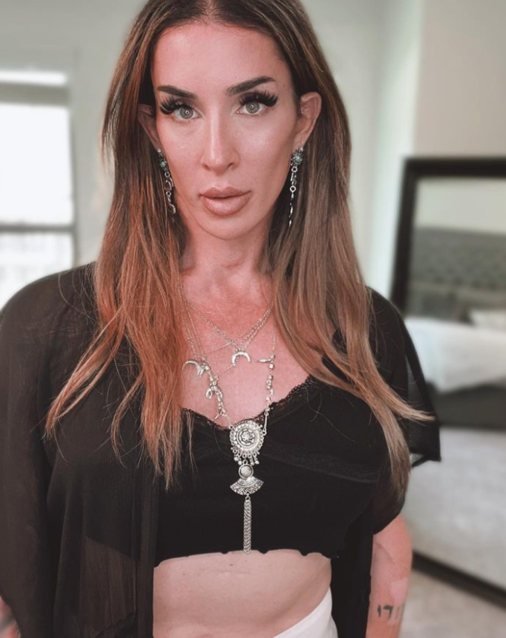 TikToker Gabbi Tuft cinsiyet değiştirme sürecini anlattı! "127 kilogram ağırlığında bir dövüşçüydüm ama..." G5