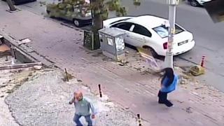 Bir adım daha atsa canından olacaktı! Mucize kurtuluş kamerada