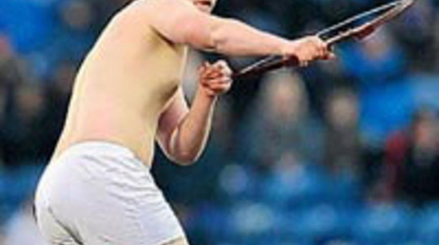 Aşkı i&ccedil;in 'Eros'luk yapınca..