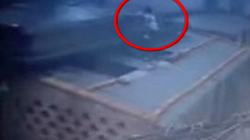 Israrcı hırsızın komik hali