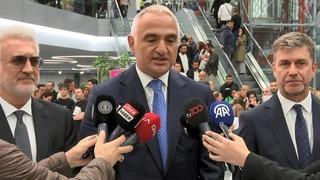 Tamer Karadağlı ve Tan Sağtürk, Kültür ve Turizm Bakanı ile buluştu! Bürokrasiyi çözmek için...