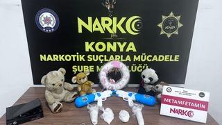 Konya'da kargoya verilen oyuncakların içine saklanmış uyuşturucu ele geçirildi