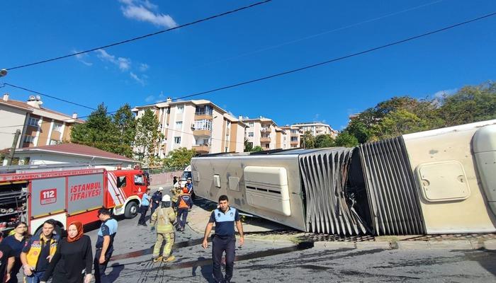 SON DAKİKA | Başakşehir’de feci kaza! İETT otobüsü devrildi: 1’i çocuk 5 yaralı