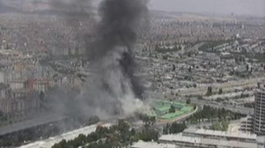 Parasını alamadı, sebze halini yaktı