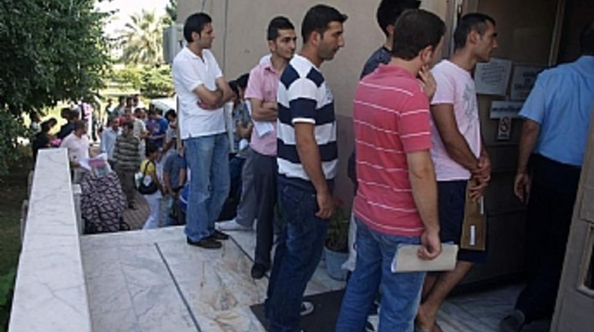 Bu insanlar &uuml;niversite mezunu