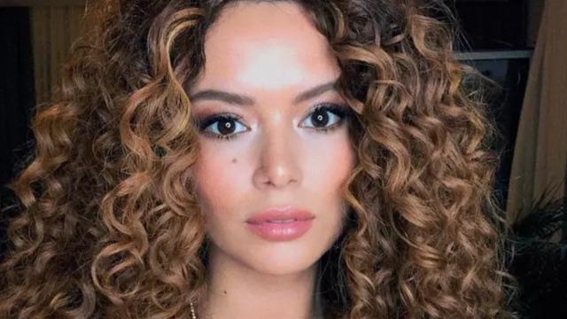 Seray Kaya’nın yeni imajı olay oldu! Son hali sosyal medyayı ikiye böldü