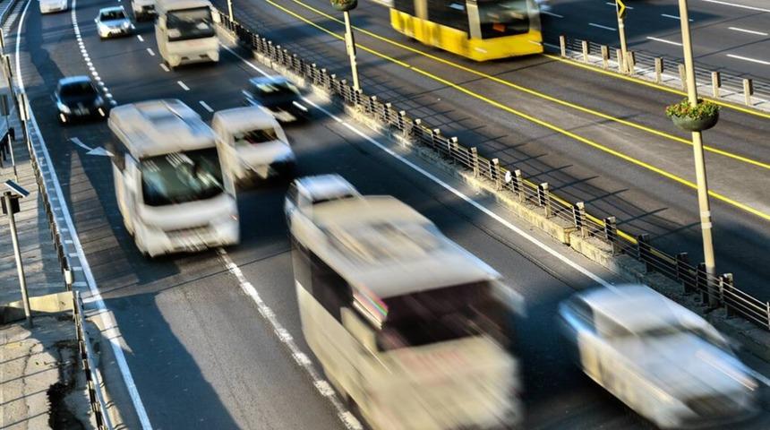 Araç sahipleri dikkat! Tazminat ödeme riski vardı: Zorunlu trafik sigortası azami primleri için yeni düzenleme… Ortadan kalktı