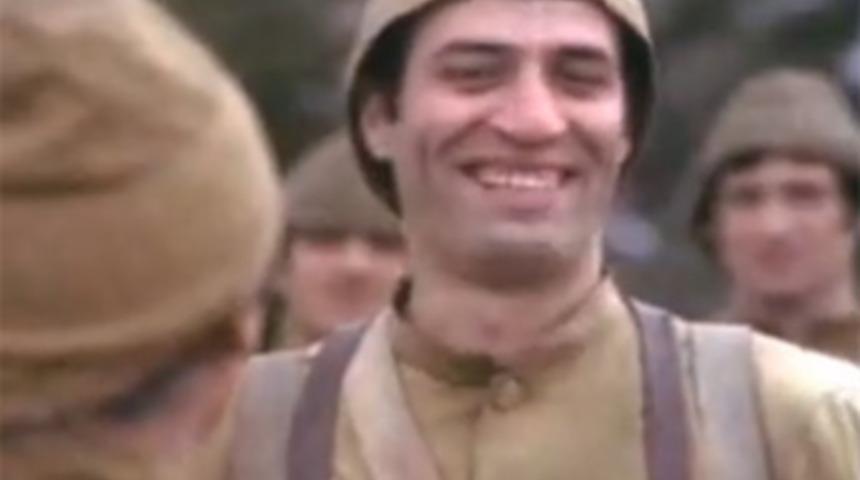 D&uuml;nyanın en komik filmi