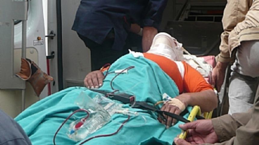 Baba-oğul kazada &ouml;ld&uuml;