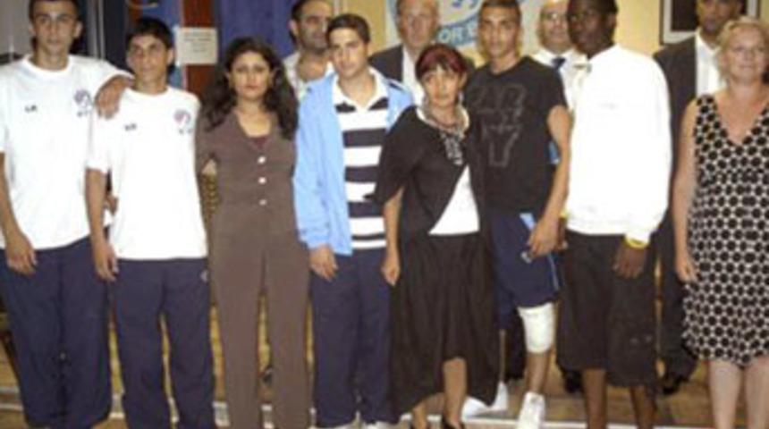 Almanya'da T&uuml;rklere ırk&ccedil;ı saldırı