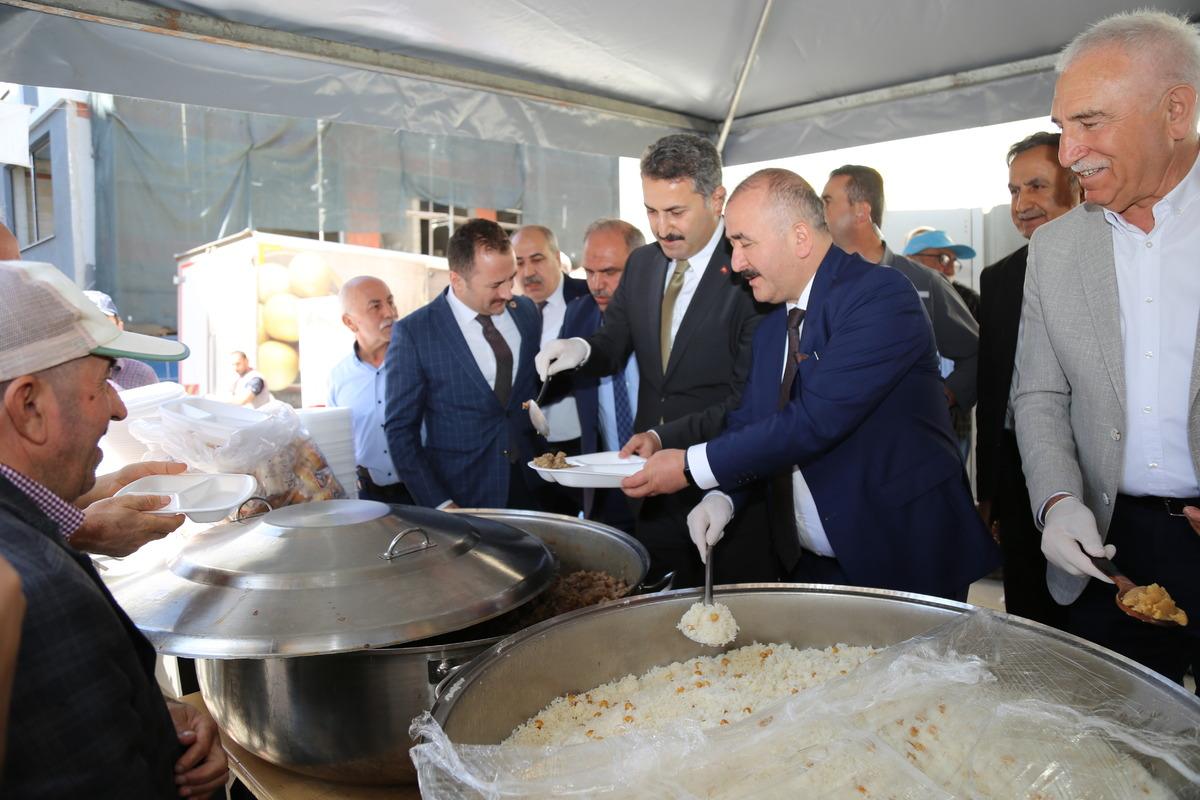 Tokat'ta Ahilik Haftası'nda 2 bin kişiye pilav ikram edildi
