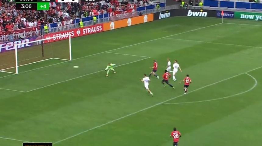 Milli yıldız Yusuf Yazıcı'dan resital! Maçı bitiren golde şov yaptı...