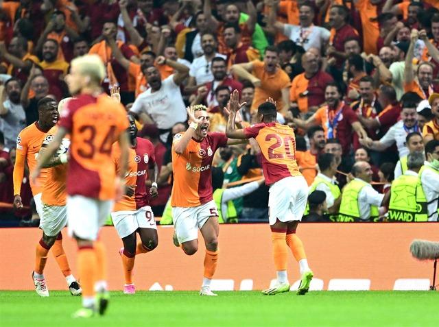 AA-20230920-32202556-32202552-GALATASARAY_KOPENHAG (Large)