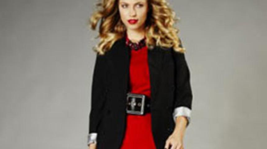 İş kıyafetlerini hafta sonu da giyin!