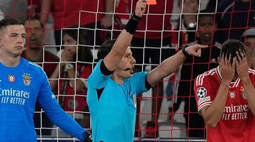 Halil Umut Meler, Şampiyonlar Ligi'ne damga vurdu! 2 penaltı, 1 kırmızı kart kararı...