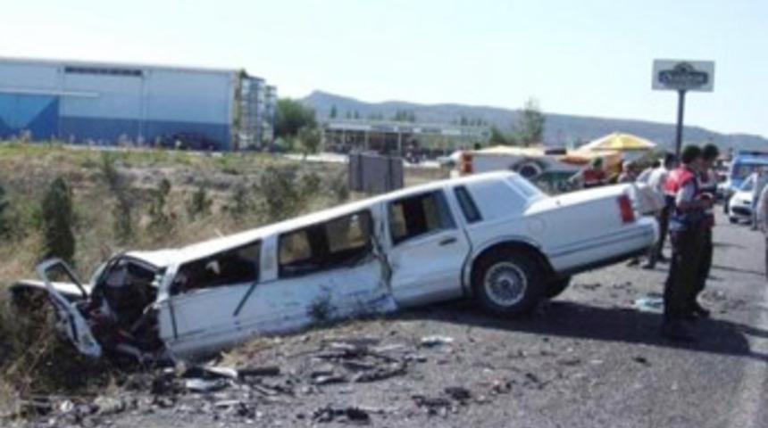 &Ouml;l&uuml;m limuzinle geldi