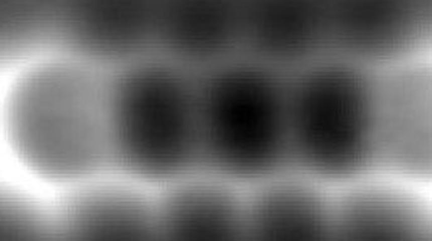 İlk kez bir molek&uuml;l fotoğraflandı