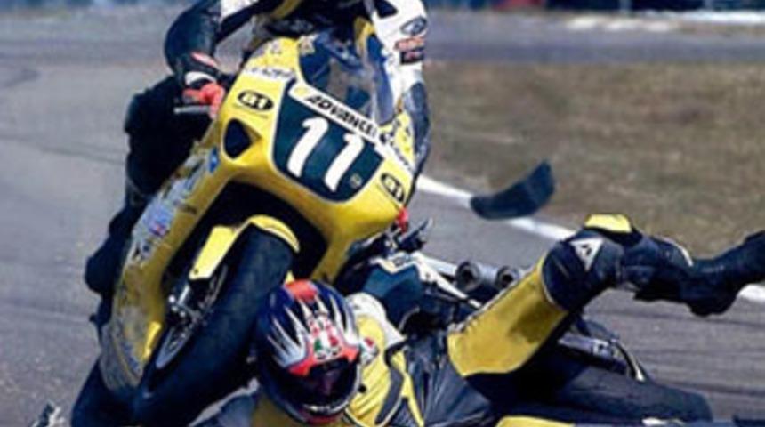 Korkun&ccedil; motosiklet kazaları