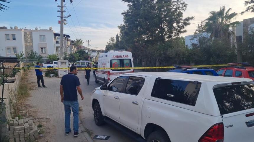 Bodrum'da kanlı infaz! Avukat ve emekli icra müdürü otomobilde öldürüldü
