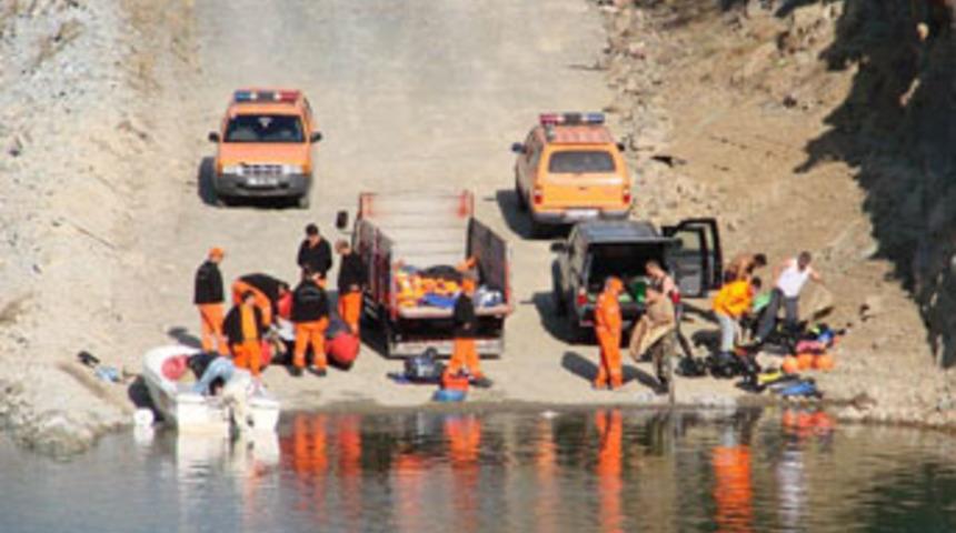 İşadamı balıklara yem oldu!