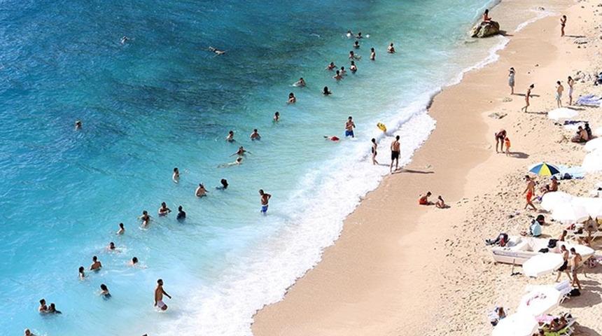 SON DAKİKA | Bakanlık duyurdu! 'Turizmde tüm zamanların rekoru kırıldı' İlk 8 ayda 36 milyon 754 bin 146 ziyaretçi