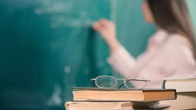 ÖKBYS Öğretmenlik Kariyer Basamakları Sınavı ne zaman, başvuru ücreti ne kadar? MEB ÖKBYS Uzman ve Başöğretmenlik sınavı başvuru ekranı