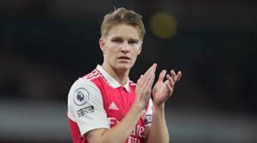 Arsenal, Martin Odegaard'ın sözleşmesini uzattı