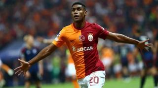 Tete'nin golü Şampiyonlar Ligi'nde haftanın en iyisi!