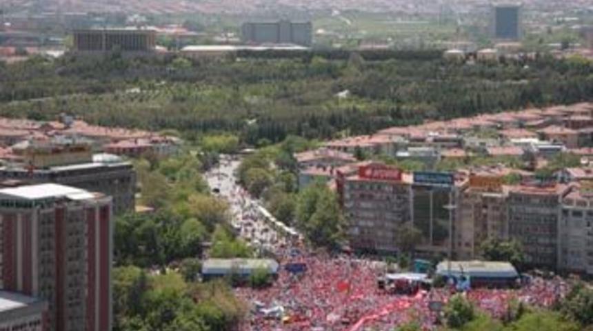 Cumhuriyet mitingleri başlıyor