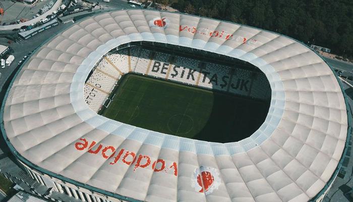 Beşiktaş’ın stat sponsoru belli olmak üzere! Anlaşma sağlandı…Beşiktaş