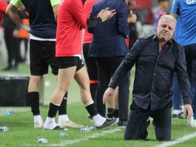 Gaziantep FK, İstanbulspor'u 2-0 devirerek bu sezonki ilk galibiyetini aldı!