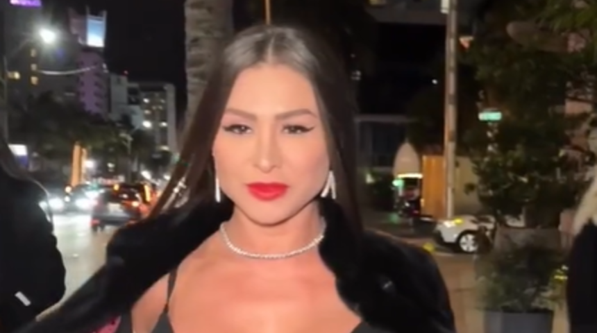 Sosyal medya fenomeni Francia James Instagram'daki sessizliğini bozdu! Dönüşü efsane oldu... Üzerini örtme çabası yetmedi