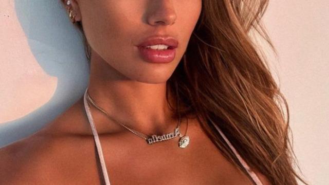 Sosyal medya fenomeni Arabella Chi ip mayokinisiyle poz verdi! Instagram'dan korkup kendi sansürünü kendisini uyguladı