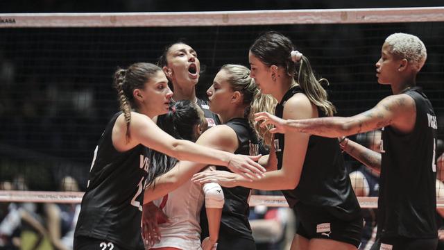 Filenin Sultanları tarih yazmaya devam ediyor! Japonya'yı devirip Olimpiyatlara gitmeye hak kazandık...