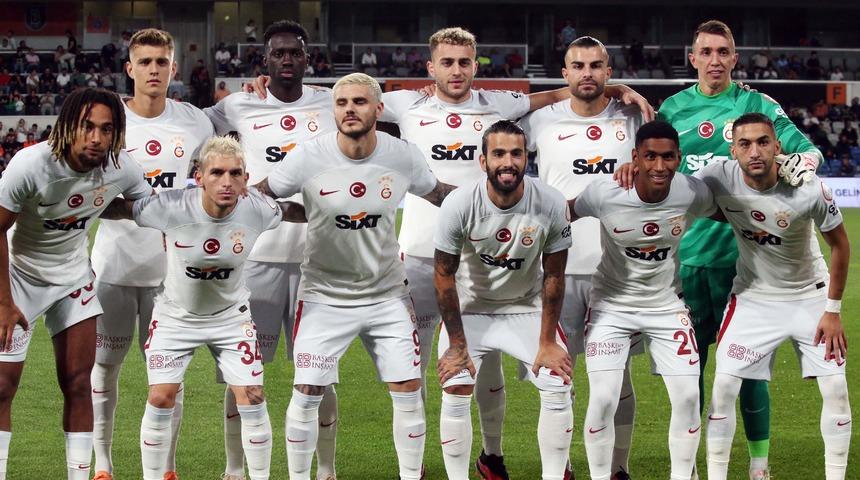 Son dakika: Galatasaray'da şoke eden sakatlık! Başakşehir maçının 27. dakikasında direkt olarak soyunma odasına götürüldü...
