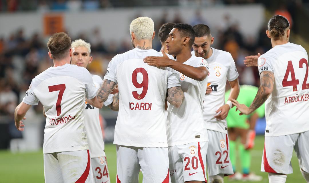 Başakşehir galibiyeti sonrası Rıdvan Dilmen'den Sarı-Kırmızılılar i&ccedil;in olay yorum! "Galatasaray'ın başına bela oldu"