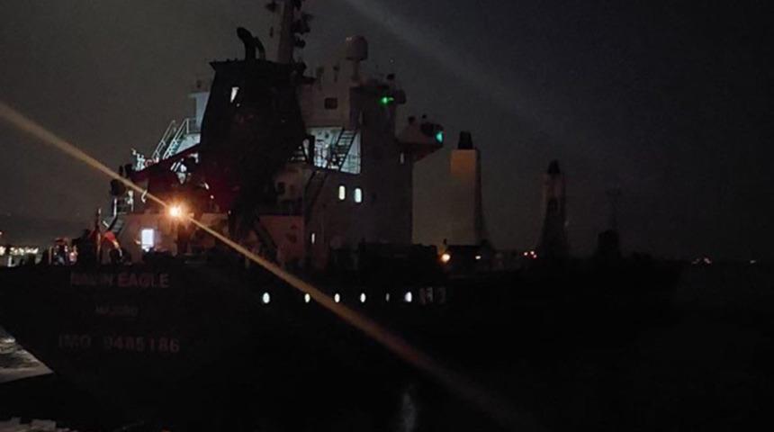 Çanakkale Boğazı’ndan geçerken arıza yaptı!