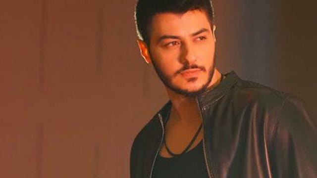 Semicenk sahnede ereksiyon mu oldu? Şoke eden iddiaya ilginç yanıt