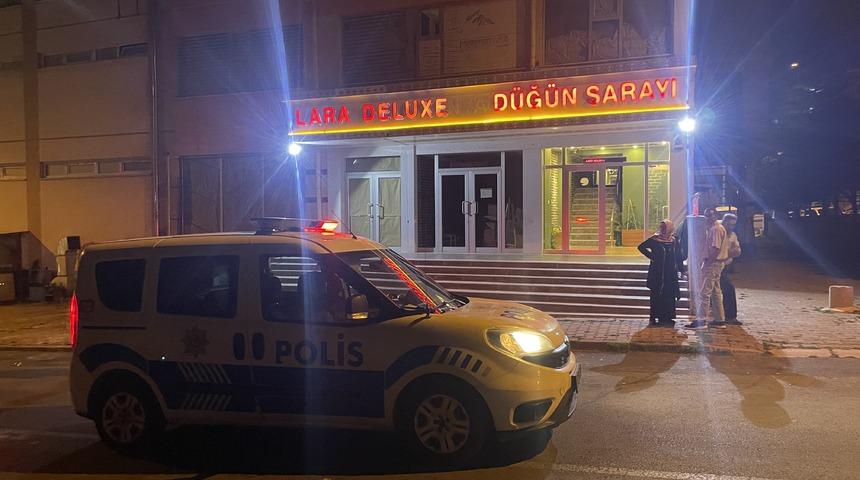 Kayseri'de düğünde husumetli akrabalar arasında çıkan kavgada 2 kişi yaralandı