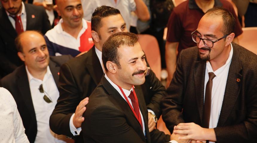 CHP'nin Eskişehir İl Başkanı Talat Yalaz oldu