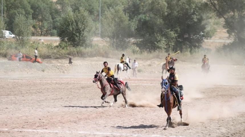 Türkiye Cirit Şampiyonası’nda birinci Erzurum ikinci Bayburt oldu